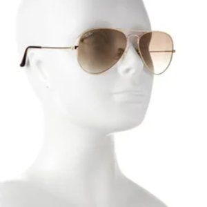 Ray Ban Aviator Gradient Lens Gold Tone (Authenticated)